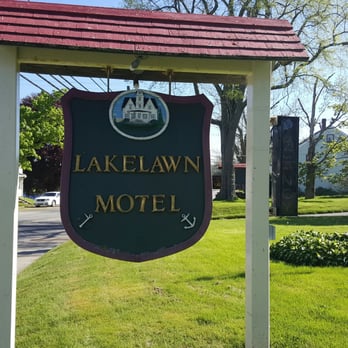 Lakelawn Motel - Hotels Near Me - Yarmouth, Nova Scotia