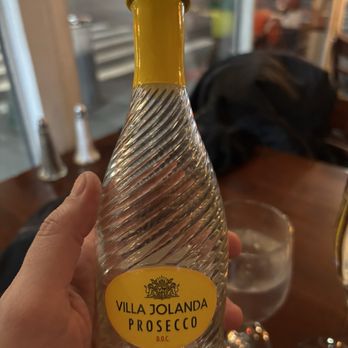 Il Violino - Prosecco - Italian Near Me - New York, New York