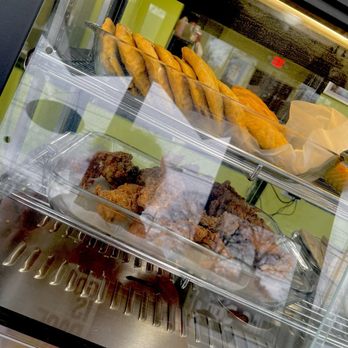 Da Jerk House - Jamaican Patties - Caribbean Near Me - Morningside, Maryland