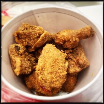Jollibee - Chickenjoy bucket - Fast Food Near Me - New York, New York Jollibee - Chickenjoy bucket - Fast Food Near Me - New York, New York