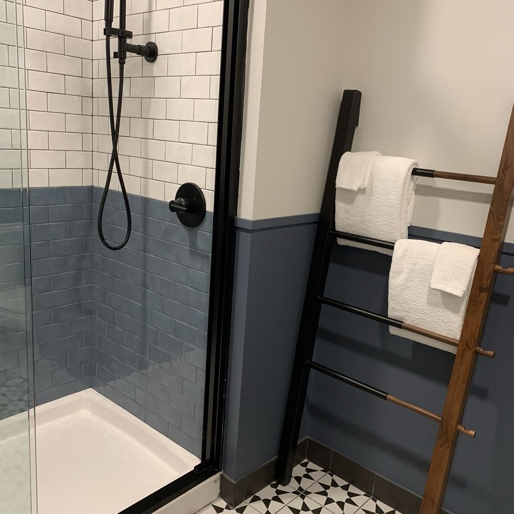 Hotel Indigo Omaha Downtown - Shower area - Venues & Event Spaces Near Me - Omaha, Nebraska Hotel Indigo Omaha Downtown - Shower area - Venues & Event Spaces Near Me - Omaha, Nebraska