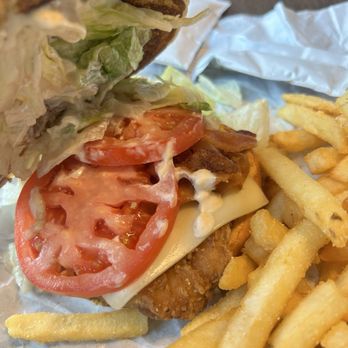 Burger King - Bacon and Swiss Royal Crispy Chicken - Fast Food Near Me - Tampa, Florida Burger King - Bacon and Swiss Royal Crispy Chicken - Fast Food Near Me - Tampa, Florida