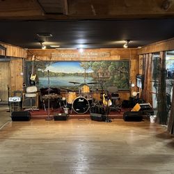 Randol's Restaurant - Dance floor