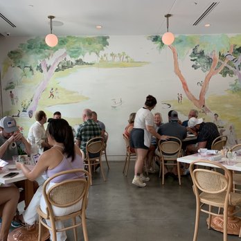 Willa's - Inside seating - New American Near Me - Tampa, Florida Willa's - Inside seating - New American Near Me - Tampa, Florida