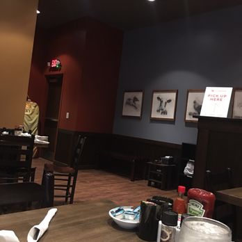 Famous Toastery - Seating area - Breakfast & Brunch Near Me - Charlotte, North Carolina Famous Toastery - Seating area - Breakfast & Brunch Near Me - Charlotte, North Carolina