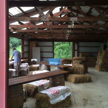 Rockmill Brewery - Lunch/dinner in the barn - Breweries Near Me - Lancaster, Ohio
