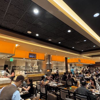Wicked Spoon - Dining Hall / Selection Counters - Buffets Near Me - Las Vegas, Nevada Wicked Spoon - Dining Hall / Selection Counters - Buffets Near Me - Las Vegas, Nevada