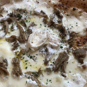 Spacca Napoli - Pizza Near Me - Chicago, Illinois