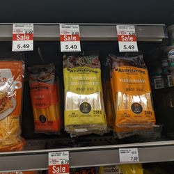 Shoppers Drug Mart - Armstrong string cheese varieties