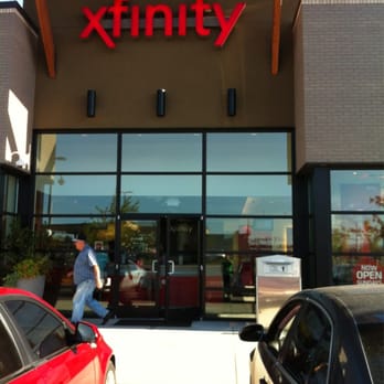Xfinity Store by Comcast - Entrance to Xfinity in Puyallup (Fredrickson) - Television Service Providers Near Me - Puyallup, Washington Xfinity Store by Comcast - Entrance to Xfinity in Puyallup (Fredrickson) - Television Service Providers Near Me - Puyallup, Washington