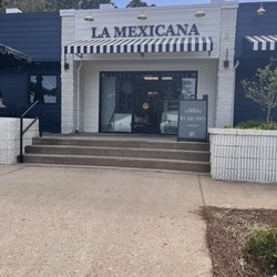 La Mexicana - Outside