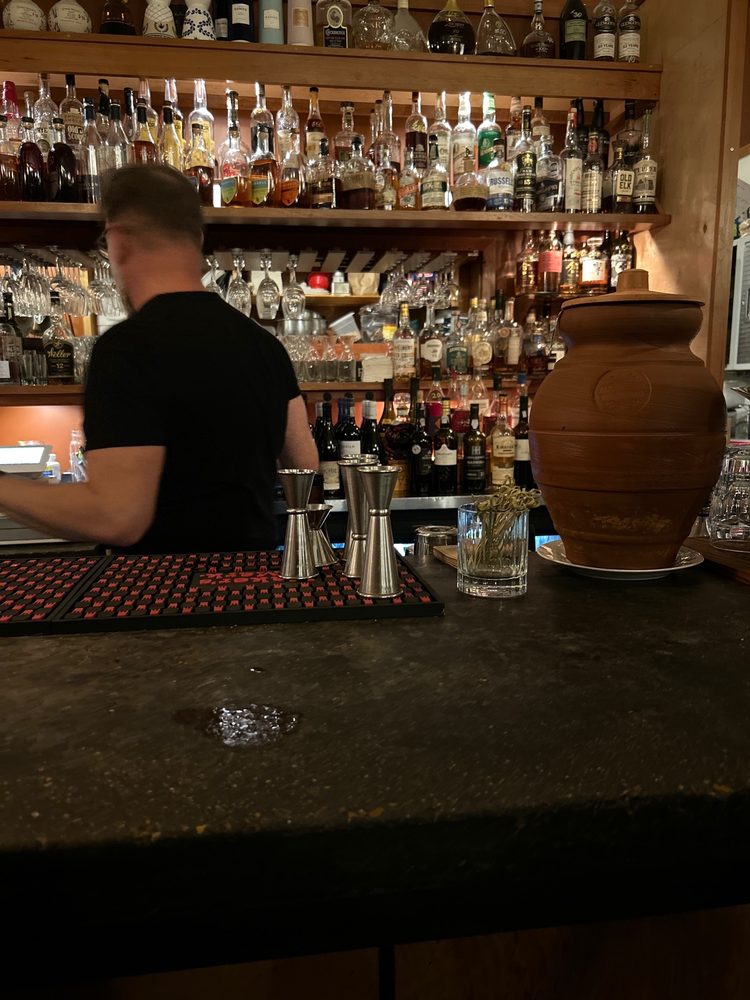 Social spots from Top Ten Wines