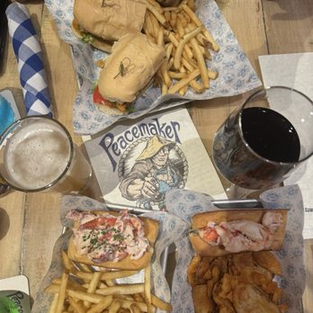 Peacemaker Lobster and Crab - Maine lobster roll; Connecticut lobster roll; poboy - Seafood Near Me - Saint Louis, Missouri Peacemaker Lobster and Crab - Maine lobster roll; Connecticut lobster roll; poboy - Seafood Near Me - Saint Louis, Missouri