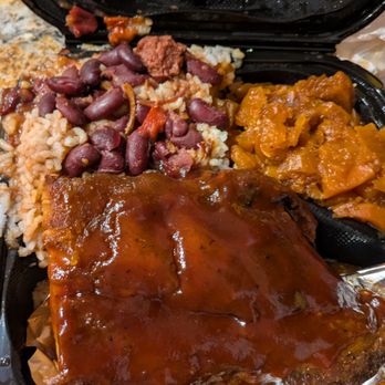 Throwdown Soulfood - BBQ Rib Meal with Red Beans & Rice and Yams - Soul Food Near Me - Long Beach , California