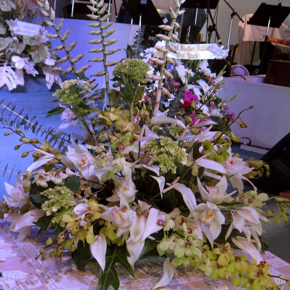 Rainforest Florals - Bereavement arrangement (altar) - Florists Near Me - Honolulu, Hawaii Rainforest Florals - Bereavement arrangement (altar) - Florists Near Me - Honolulu, Hawaii