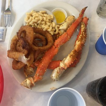 Quarterdeck - Seafood Near Me - Arlington, Virginia