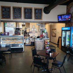 Carrico's Pizza - Inside
