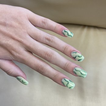 Smiley Nail Spa - Nail Salons Near Me - Walnut Creek, California