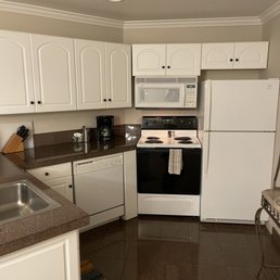 Fully stocked kitchen