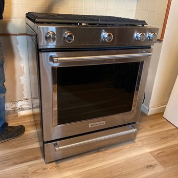 Guero's Appliances - Awesome range from Guero's! - Appliances Near Me - Oxnard, California
