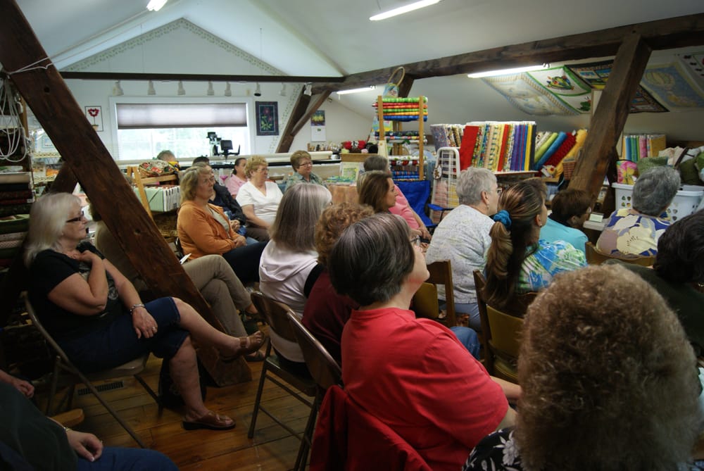 CARRIAGE HOUSE QUILTS Updated July 2024 201 N Main St, Naples, New