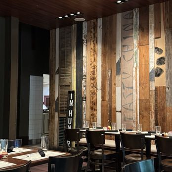 Local Three - Cool restaurant vibe - American Near Me - Atlanta, Georgia