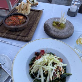 Seki Restaurant - Shrimp starter and spinach soy salad - Restaurants Near Me - Nevşehir, 50 Seki Restaurant - Shrimp starter and spinach soy salad - Restaurants Near Me - Nevşehir, 50