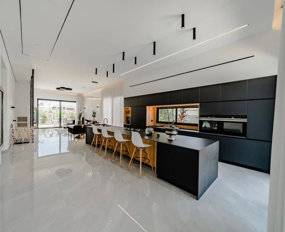 Slide of Top One Builders