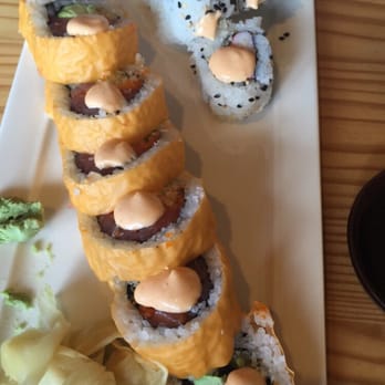 Moshi Moshi - Biscayne Blvd - Moshi Moshi rolls and crunchy Krab rolls - Sushi Bars Near Me - Miami, Florida
