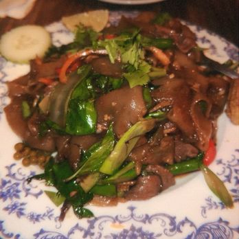 Saranrom Thai - Kee Mao Thai - Thai Near Me - Elmhurst, New York Saranrom Thai - Kee Mao Thai - Thai Near Me - Elmhurst, New York