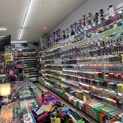 777 Smoke Shop - Vapes
