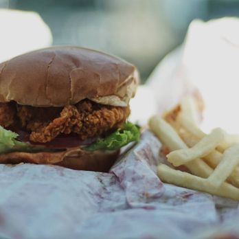 Jollibee - Spicy Deluxe Chicken Sandwich - Fast Food Near Me - Union City, California Jollibee - Spicy Deluxe Chicken Sandwich - Fast Food Near Me - Union City, California