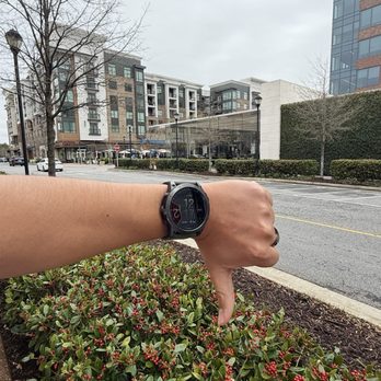 Apple Store - IT Services & Computer Repair Near Me - Alpharetta, Georgia
