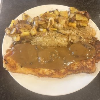 Bier Shack Taproom - Jager Schnitzel dinner - Axe Throwing Near Me - Foley, Alabama