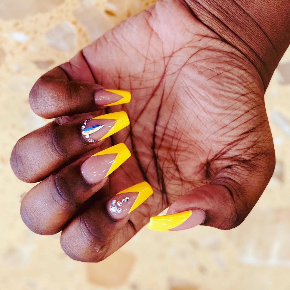 TOP NAILS & TAN 67 Photos & 28 Reviews 2911 Chapel Hill Rd