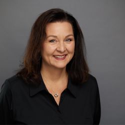 Jody Butts - Howard Hanna - Jody Butts: realtor