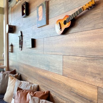 Foxtail Coffee - a guitar on the wall - Coffee & Tea Near Me - Orlando, Florida Foxtail Coffee - a guitar on the wall - Coffee & Tea Near Me - Orlando, Florida