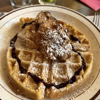 Morgan & Co. Restaurant - Chicken and waffles - New American Near Me - Glens Falls, New York