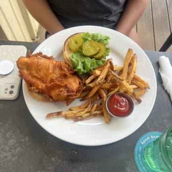 Kauai Island Brewing - Chicken sandwich - American Near Me - Eleele, Hawaii