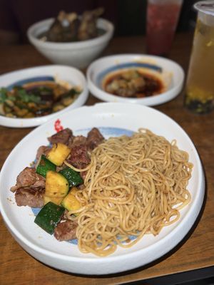 Master Noodle (Edina) by null