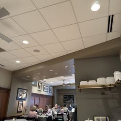 Mama Santa's - Inside