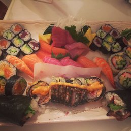 Sushi &sashimi for 2 dinner set with an extra dragon eye maki