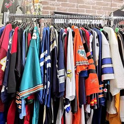 Thrift Sh!t Vintage