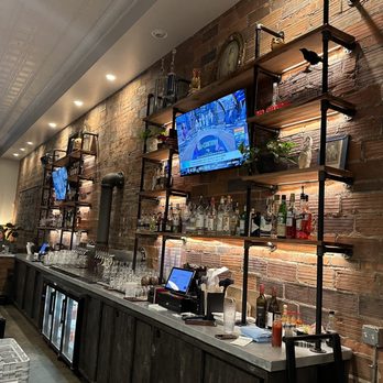 Burgaw Brewing - The bar - Brewpubs Near Me - Burgaw, North Carolina