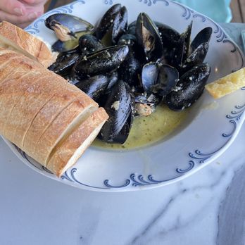 The Choptank - White wine garlic mussels - Seafood Near Me - Annapolis, Maryland The Choptank - White wine garlic mussels - Seafood Near Me - Annapolis, Maryland