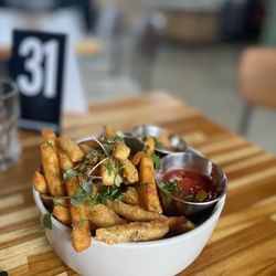 Re/creation Cafe - Crispy fries