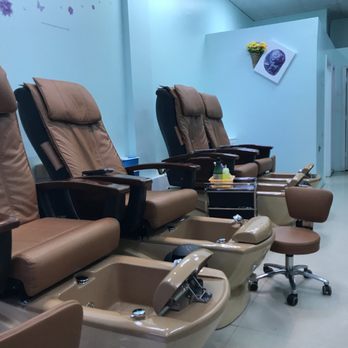 D&J Nail Spa - 4/24/17 - Nail Salons Near Me - Bay Ridge, New York