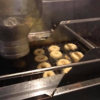 Bobby Q - Mesa - Fresh donuts - New American Near Me - Mesa, Arizona