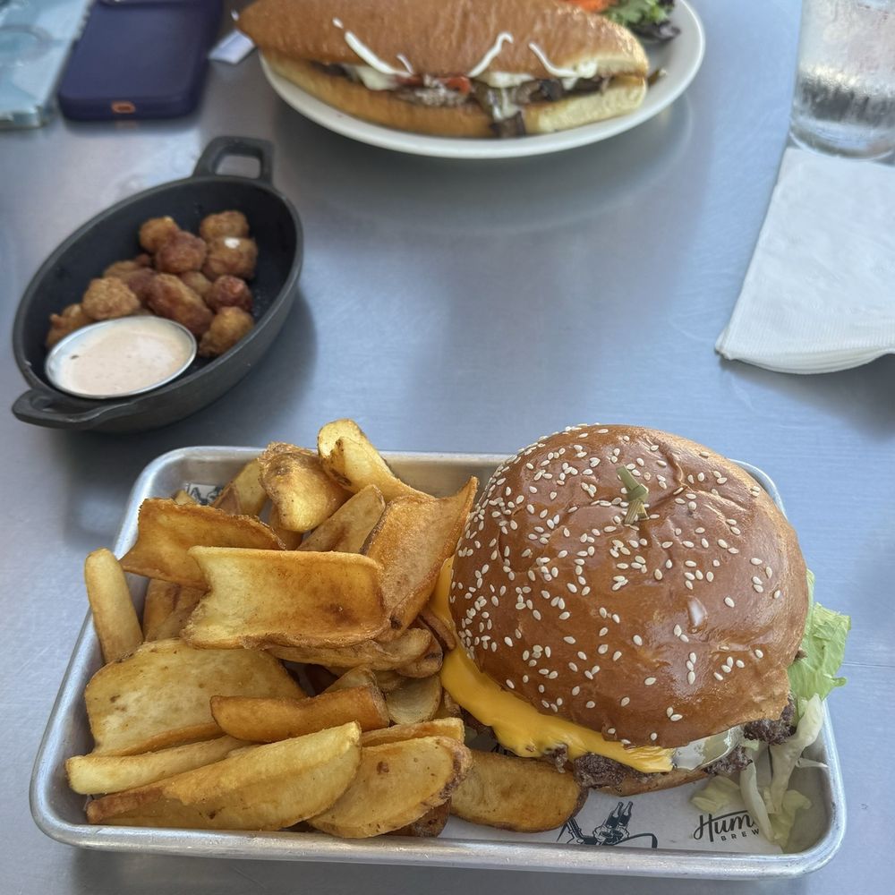 Humdinger Brewing - Fried Cheese Curds Philly Cheesesteak Smash Burger - New American Near Me - Arroyo Grande, California Humdinger Brewing - Fried Cheese Curds Philly Cheesesteak Smash Burger - New American Near Me - Arroyo Grande, California