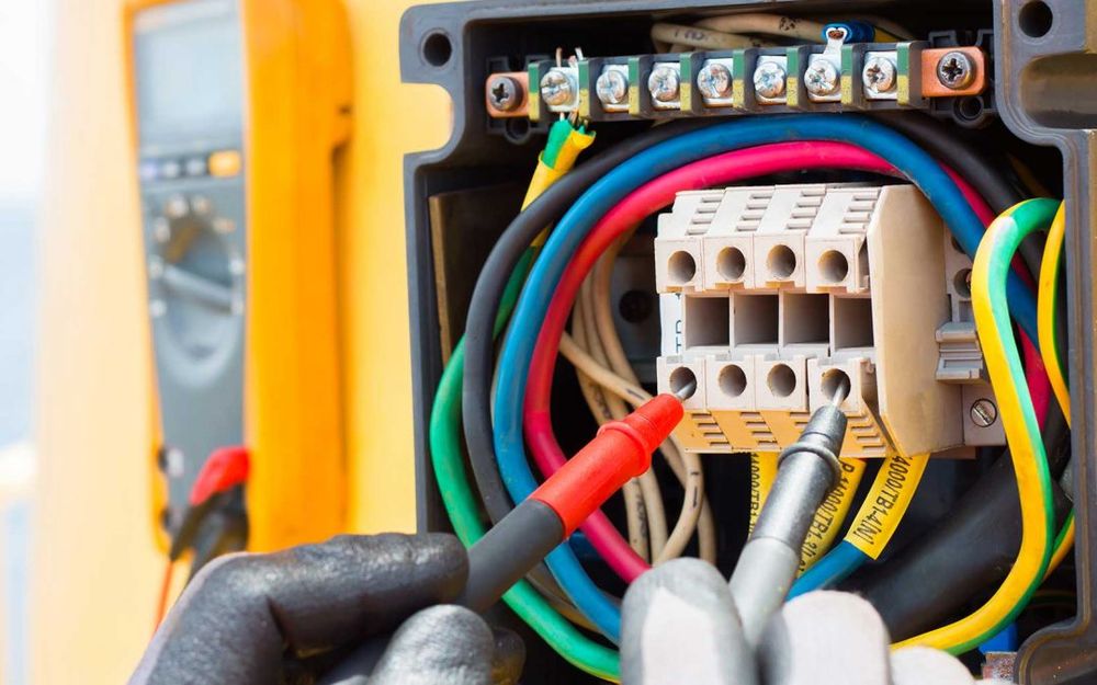Slide of Voltage Wattage